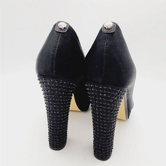 Michael Kors EUC Nadia Black Satin Crystal
Heels with Peep Toe Heels - Picture 4 of 13